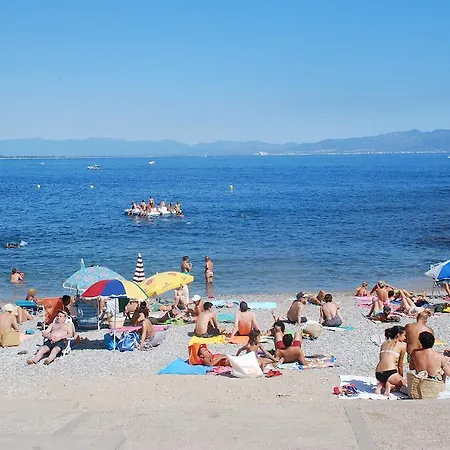 Camping Senia Riu Sant Pere Pescador
